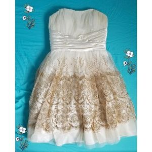 💫gold detail dress💫